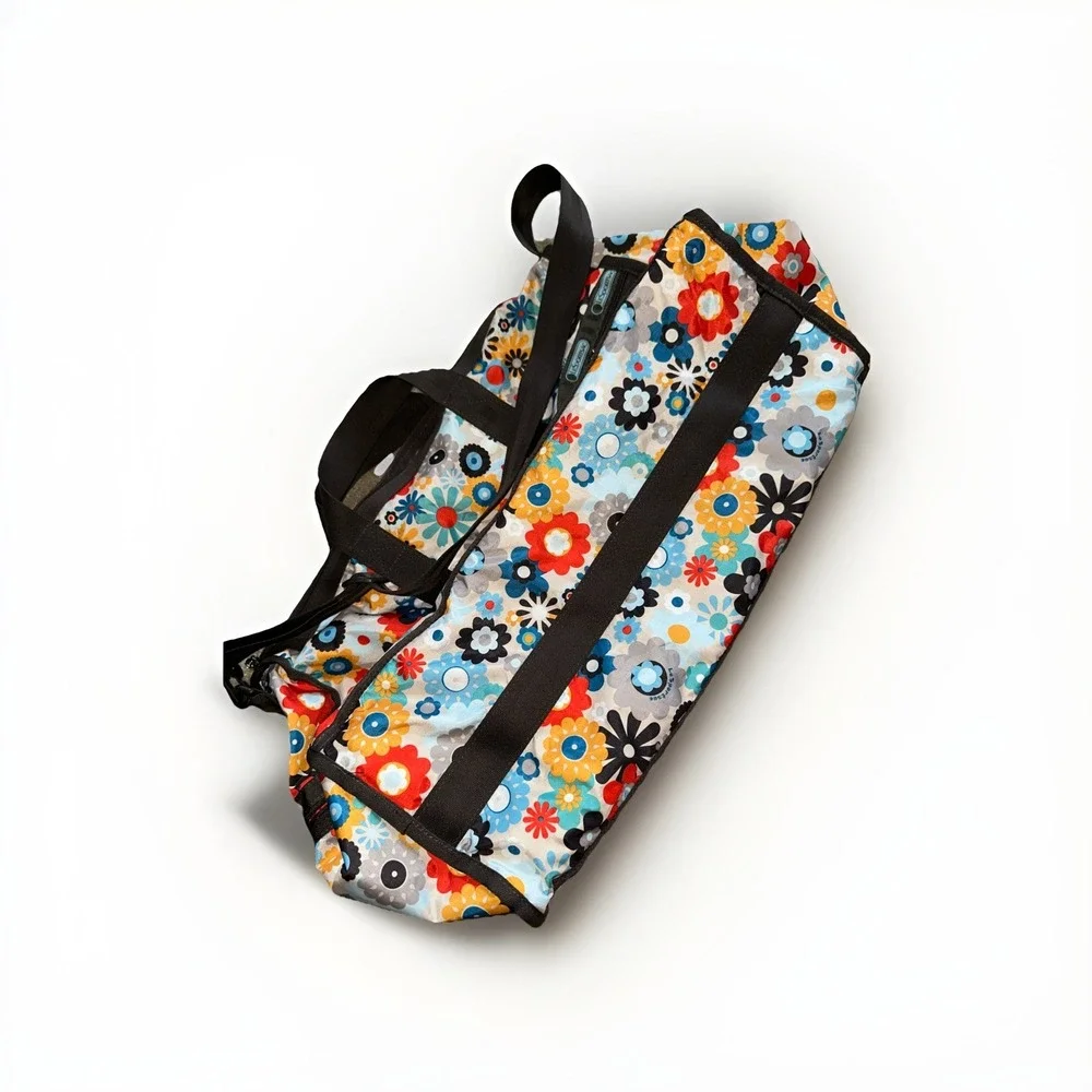 LeSportsac large weekender Flower Power Bright Retro Pop Floral Print Bag 20x15
